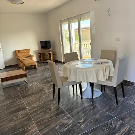 Antonella Appartement *